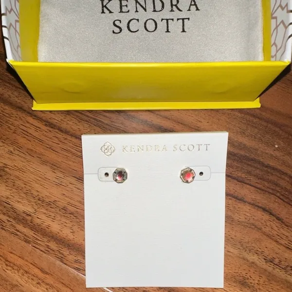 Kendra Scott Nola Earrings - Image 3