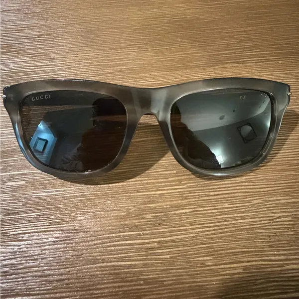 Gucci GG1444S Sunglasses Made in Italy Quiet Luxury Minimalist - Image 2