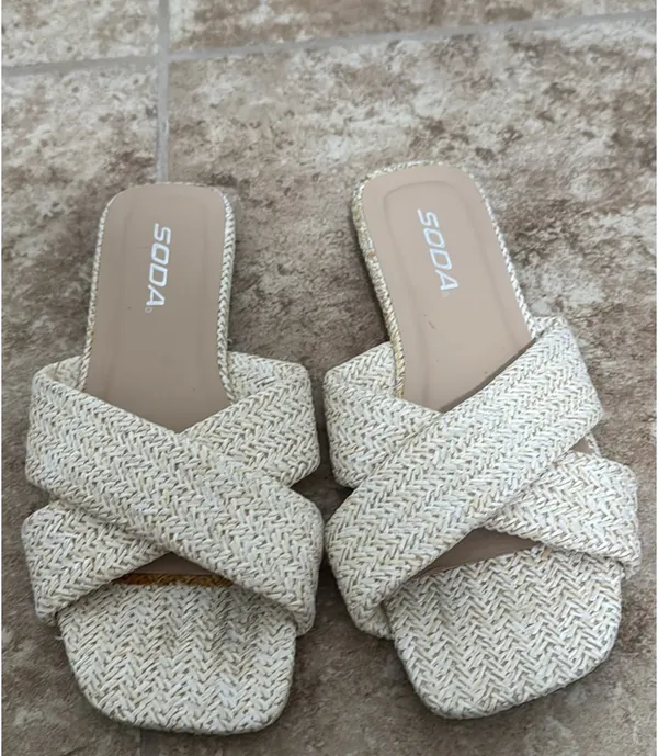 Soda Sandals - Image 2
