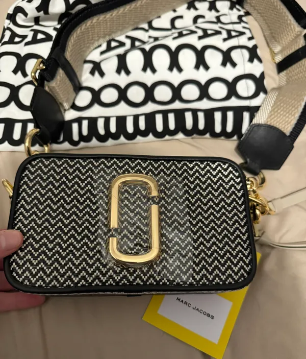 Marc Jacob’s Snapshot Purse  - Image 5