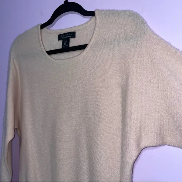 Tahari Cashmere Sweater Soft Pink Women M Contemporary Minimalist Office Modest - Image 2
