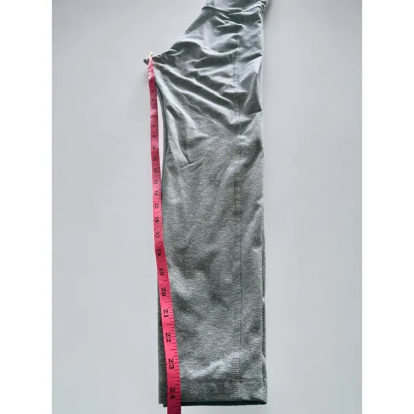 Old Navy Active Women Cloud+ Go-Dry Jumpsuit Gray Athletic‎ Bodysuit Small - Image 5