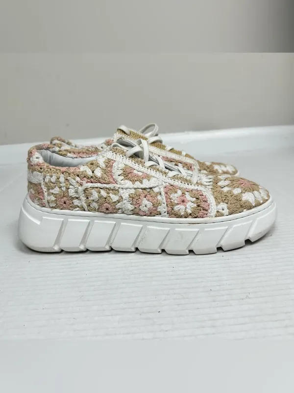 Free People Catch Me If You Can Sneakers Size EU 40 - US 9.5 - Image 3