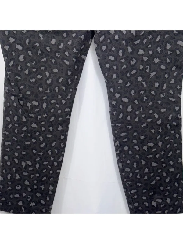 Old Navy Pixie Ankle Leopard Print Pants - Image 8