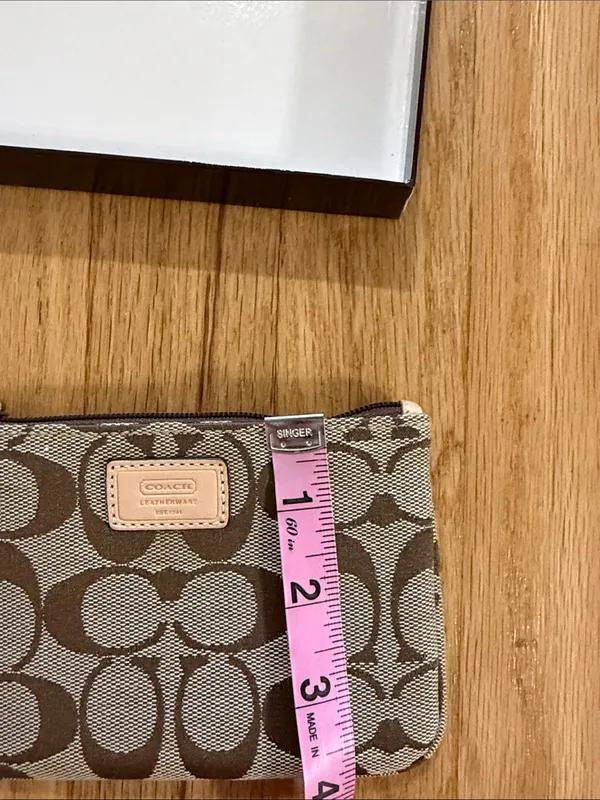 BNIP Vintage Coach 2002 Signature C Wristlet - Image 8
