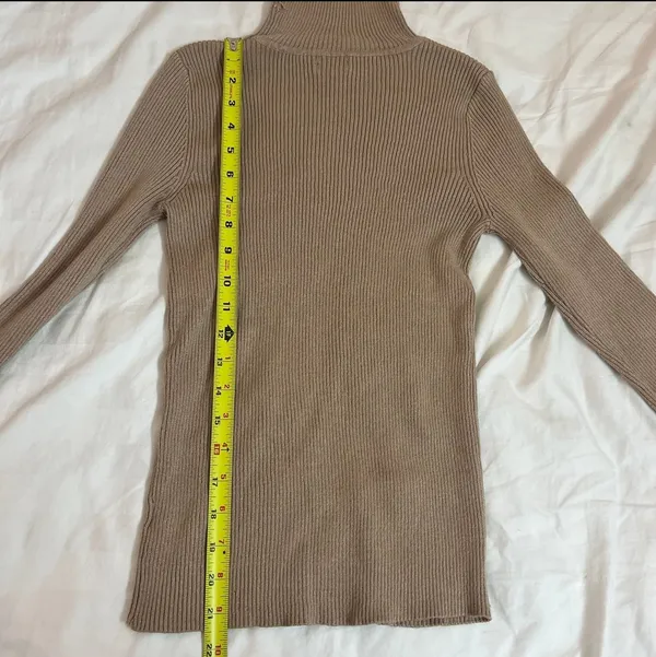Ambiance Apparel NWOT Neutral Light Brown Ribbed Turtleneck Sweater - Image 8