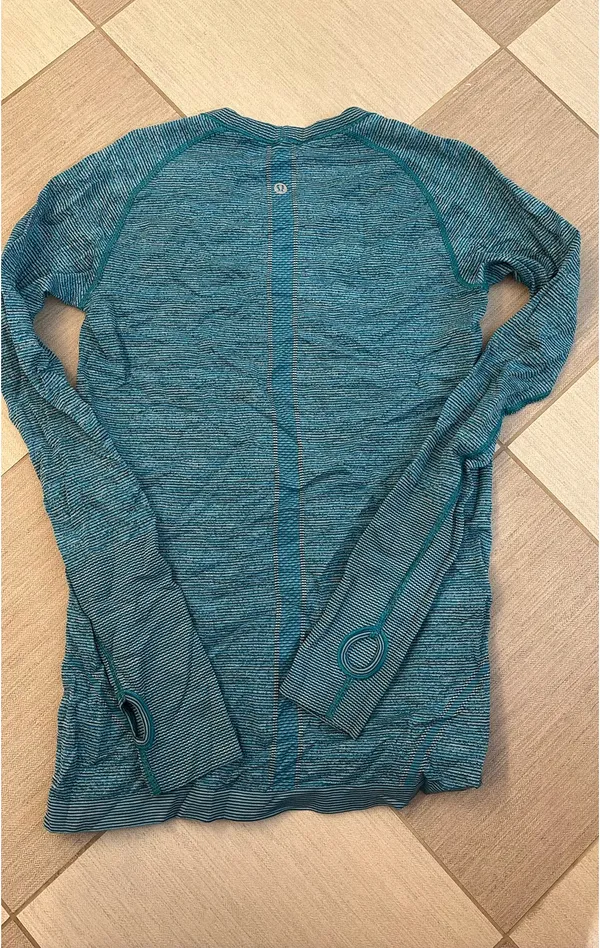 Lululemon Long Sleeve Swiftly Tech - Image 3