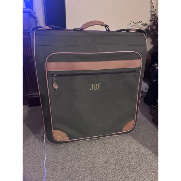 LL Bean Large Green Rolling Garment Bag Leather Trim Suitcase Bag 24" X 21"X8” - Image 2