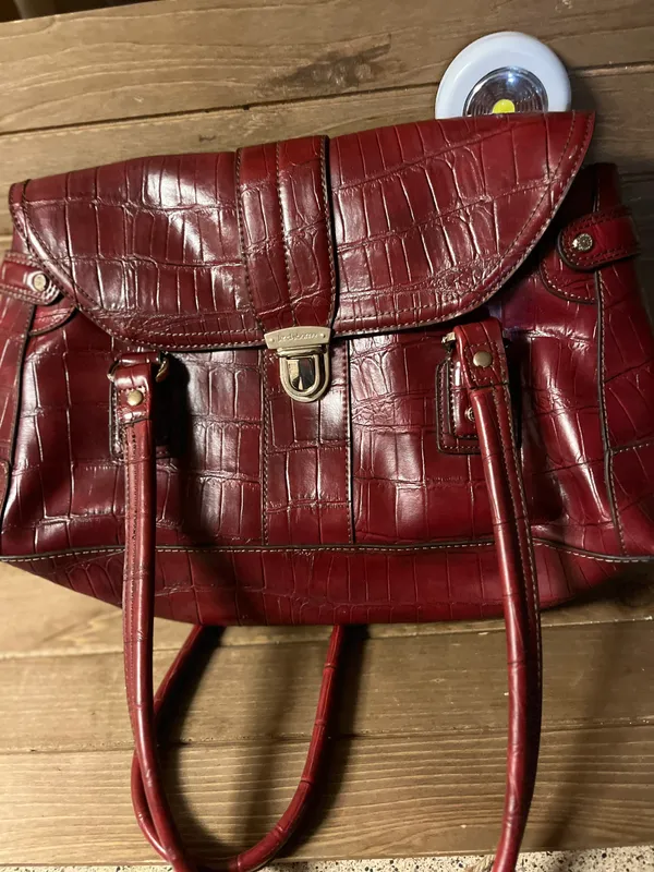 Liz Claiborne Vintage Handbag shoulder bag Crocodile red Faux Leather 80s - Image 2