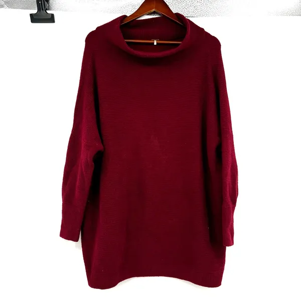 Free People Ottoman Slouchy Tunic sweater oversized burgundy ribbed cozy small - Image 3