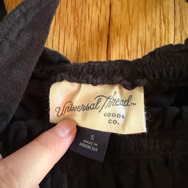Black Tank Top - Image 3