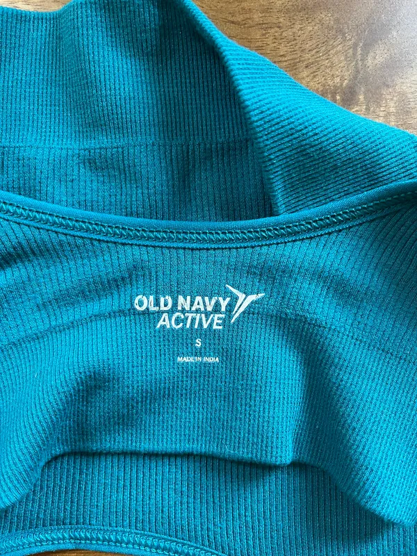 Old Navy Active Sports Bra - Image 3