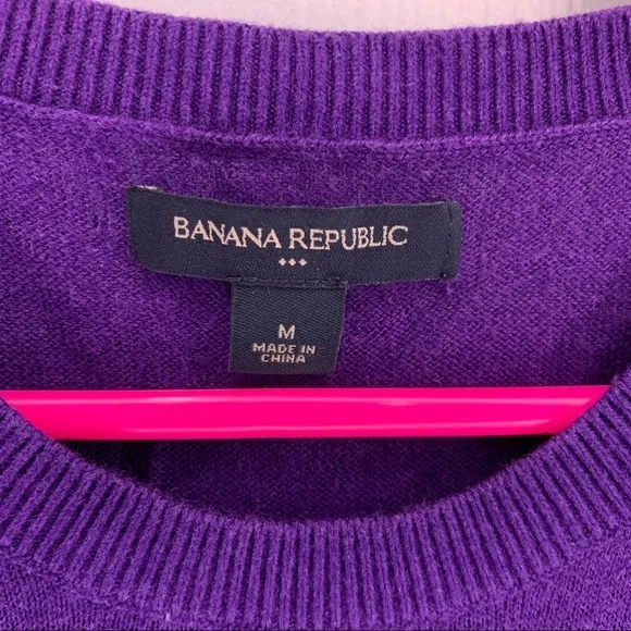 3/$25 - Banana republic lightweight‎ purple sweater - Image 2