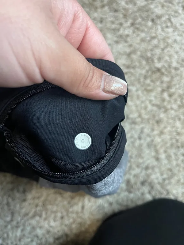 Lululemon Speed Up Short 2.5" Heather Lux Multi Black / Black size 6 - Image 8