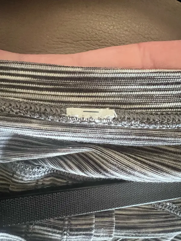 Lululemon Long Sleeve - Image 4