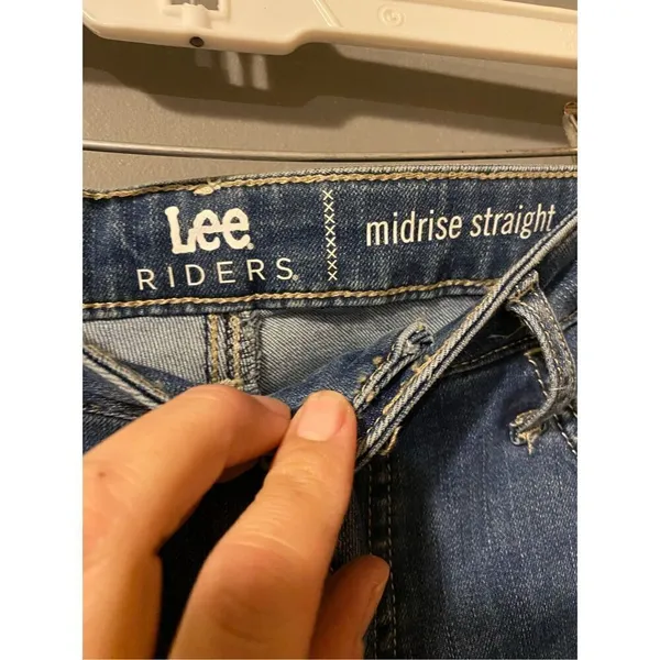 Riders By Lee Light Wash Midrise Straight Leg Jeans Size 16 - Image 4