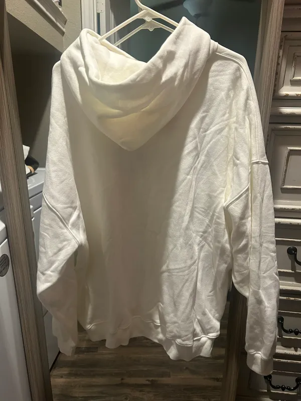 Abercrombie White Melbourne Tennis Sweatshirt - Image 3