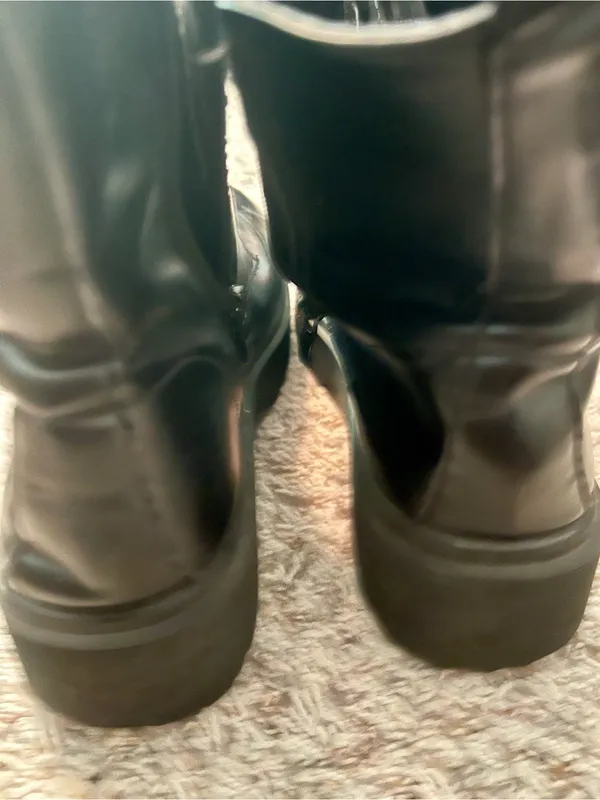 Black Lace-Up Platform Ankle Boots for Women - Image 3