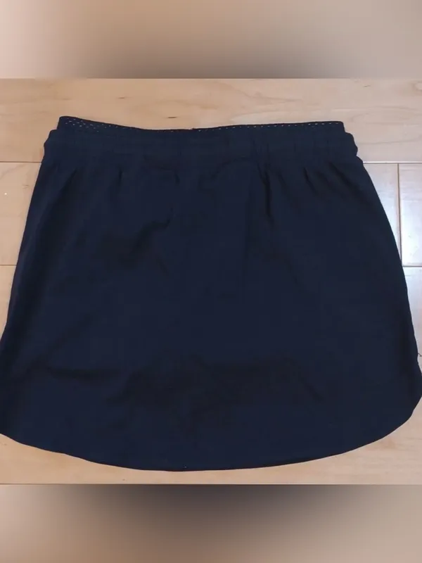 Athleta Black Crest Skort with Subtle Logo Label - Image 4
