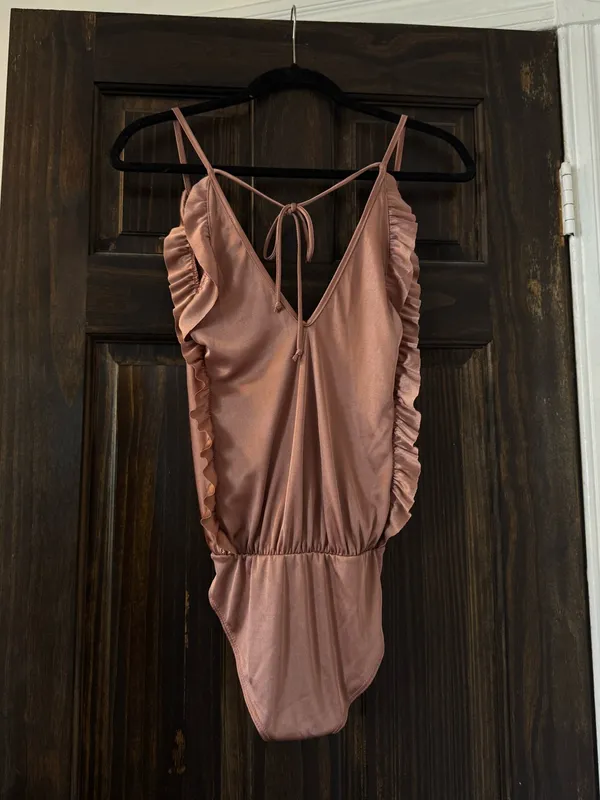 Charlotte Russe Satin Rose Pink Strappy Surplice Teddy Bodysuit - Image 4