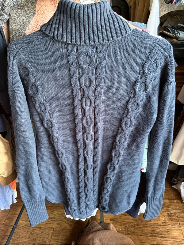 L.L. Bean Slate Blue Cable-Knit Turtleneck Sweater small - Image 3