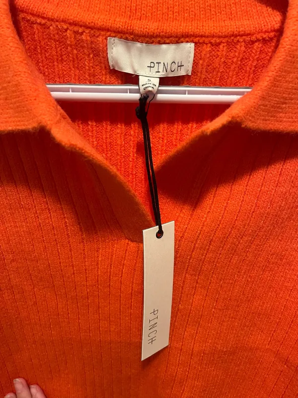 Pinch orange sweater - Image 2