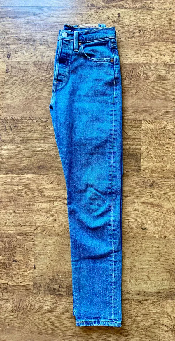 Levi's 501 Button Fly High-Rise Skinny Jeans - Image 4