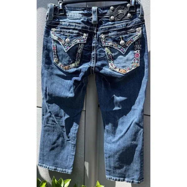 Miss Me Jeans Womens 27 Low Rise Signature Boot Cut Distress Beaded Embroidered - Image 6