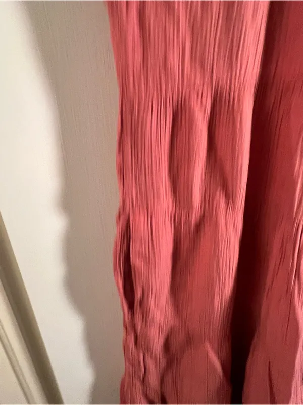 Knox Rose Women’s Sz Medium Mini Dress Pink Gauzy Flutter Sleeve Crewneck Tiered - Image 5