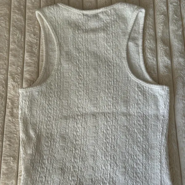 Moa Moa Ivory Textured Sleeveless Top - Image 3
