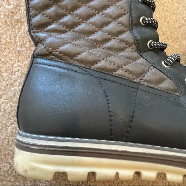 Black and Tan Lace Up Boots Size 7 - Image 3