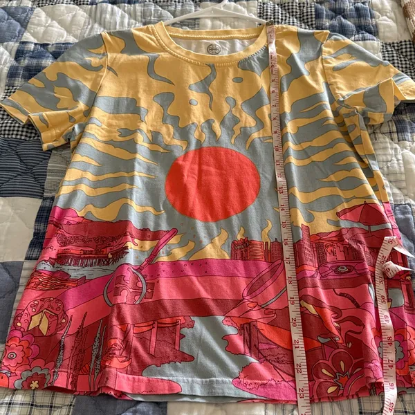 Tory Burch Graphic T Shirt limited edition size M Rachael Tarravechia GUC - Image 7