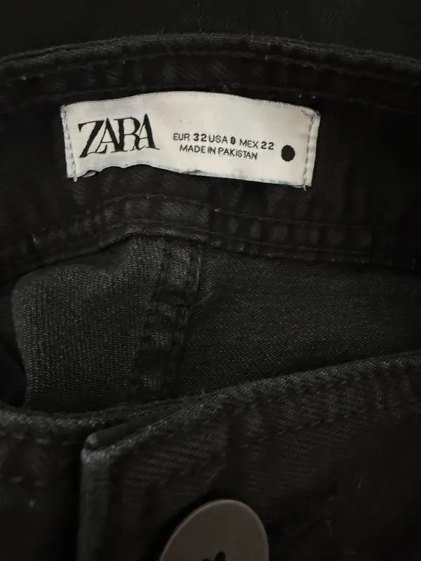 Zara Black Wide-Leg Frayed-Hem Jeans Women’s Size 0 - Image 3