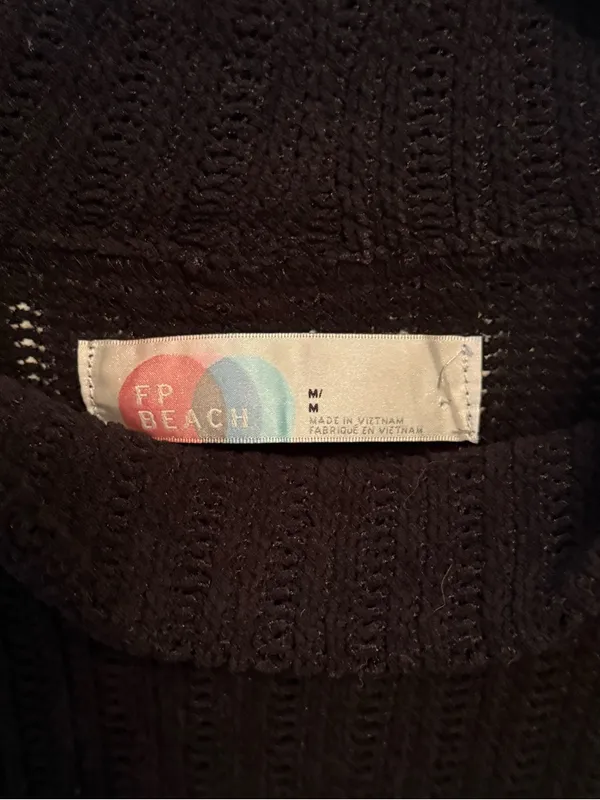 Free People Beach Black Knit Poncho - Image 4