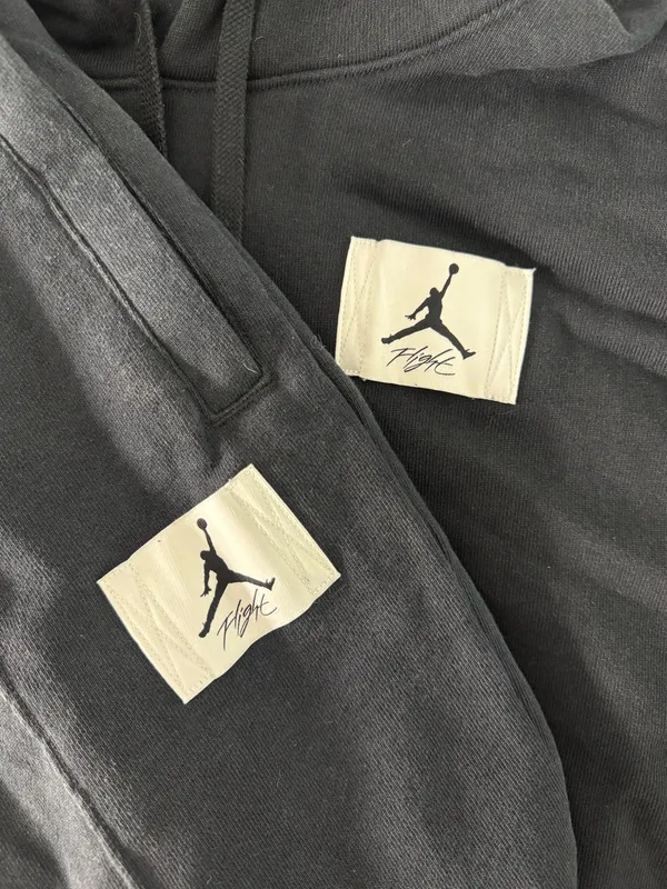Air Jordan Nike sweat set - Image 8