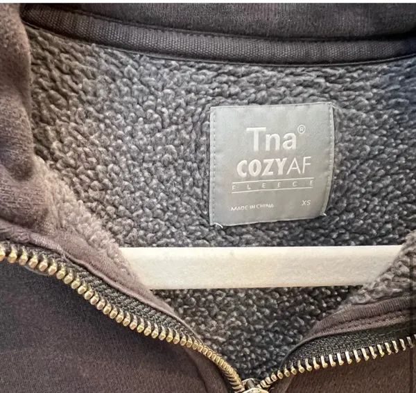 TNA Cozy Fleece cropped Sweatshirt - Image 3