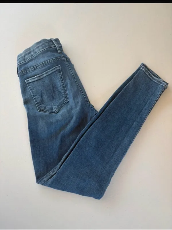 MOTHER Blue Denim Jeans with Copper Button Detail - Image 4