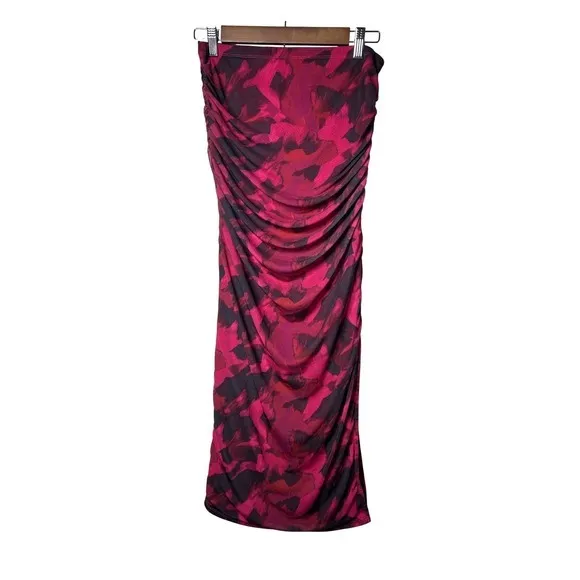 Almost Famous Women Large Ruched Red Midi Skirt Aesthetic Ruffles Lightweight‎ - Image 2