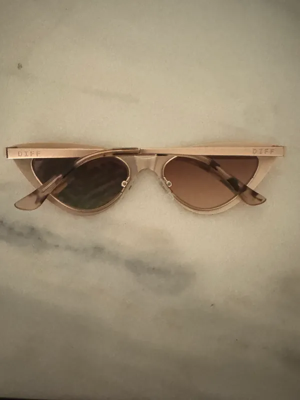 DIFF eyewear Sunglasses - Image 3