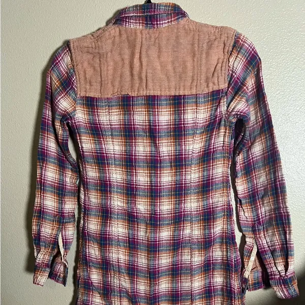 Aritzia Wilfred Plaid Button-Up Shirt with Pink Accents size XS Bohemian‎ western - Image 3