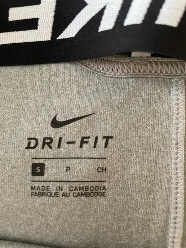 Nike Tank Top Dri-Fit - Image 2