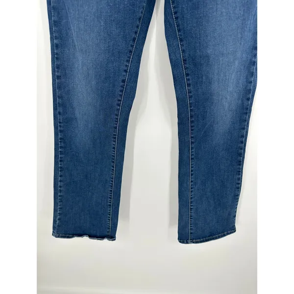 Levi's Curvy Bootcut Medium Wash Blue Cotton Blend Denim‎ Jeans Women's Size 28 - Image 3