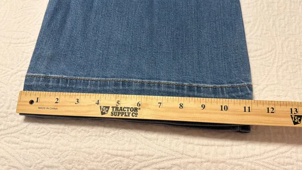 American Eagle Outfitters Light Blue Wide-Leg Cargo Jeans - Image 10