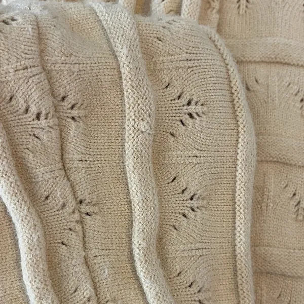 Women’s Khaki Chunky Knit Cardigan Sweater Size Medium - Image 5