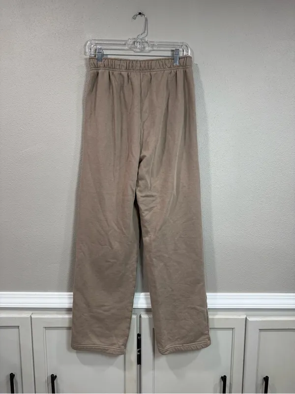 Alo Accolade Straight Leg Sweatpant - Image 3