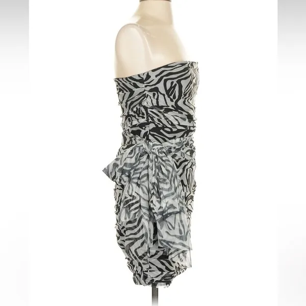 NWT Elliatt Toni Mesh Mini Dress‎ S - Image 7