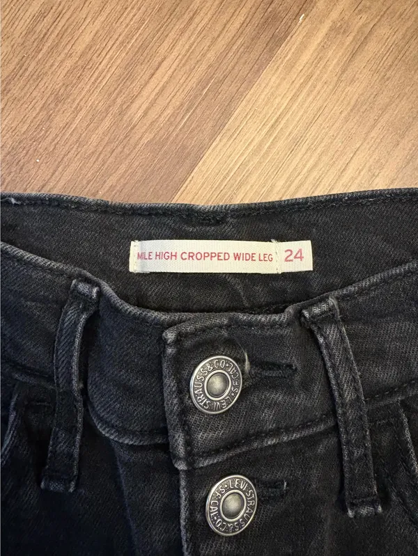 Levi’s Mile High Cropped Wide-Leg Jeans, Washed Black, Size 24 - Image 3