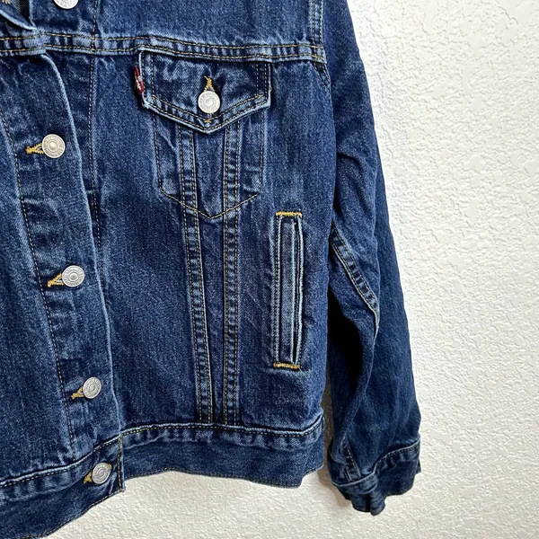 Women’s Vtg Levi's 77715-4837 ICONIC Dark Wash Denim TRUCKER Jean Jacket Sz M - Image 7