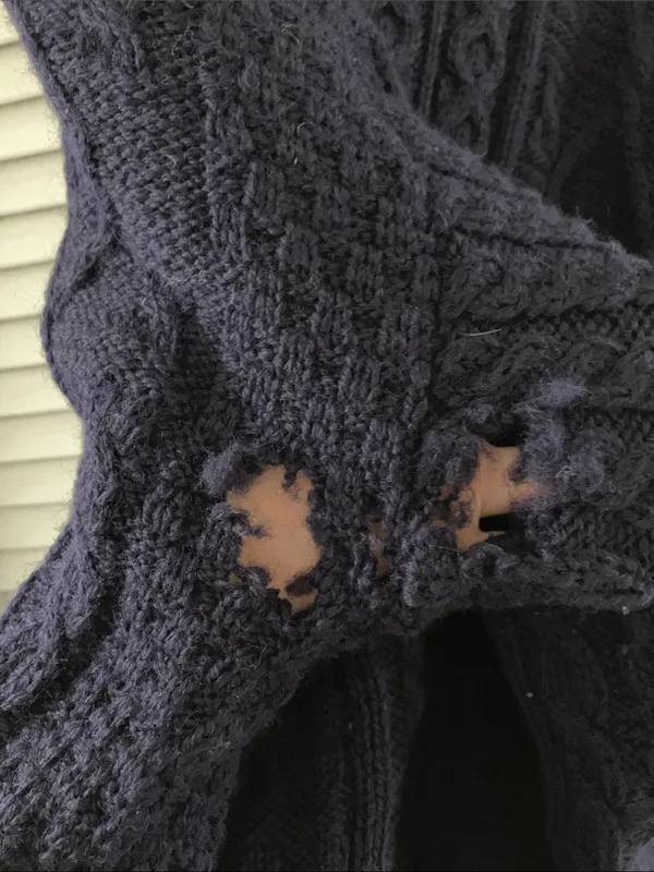 Blarney Woolen Mills Irish Wool Roll Neck Navy Blue Oversized Knit Sweater Hole - Image 3