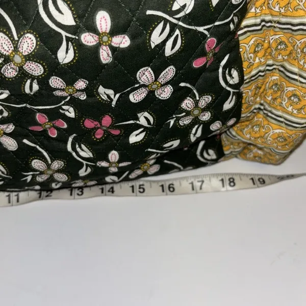 Source Unknown GREEN YELLOW FLORAL QUILTED DUFFLE BAG 2 HANDLES CROSSBODY STRAP LUGGAGE STRAP - Image 8